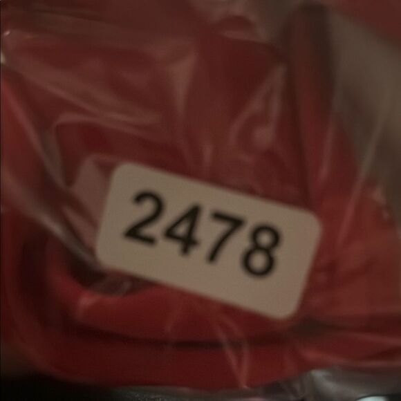 Active USA Red Textured Sports Bra - Picture 3 of 3